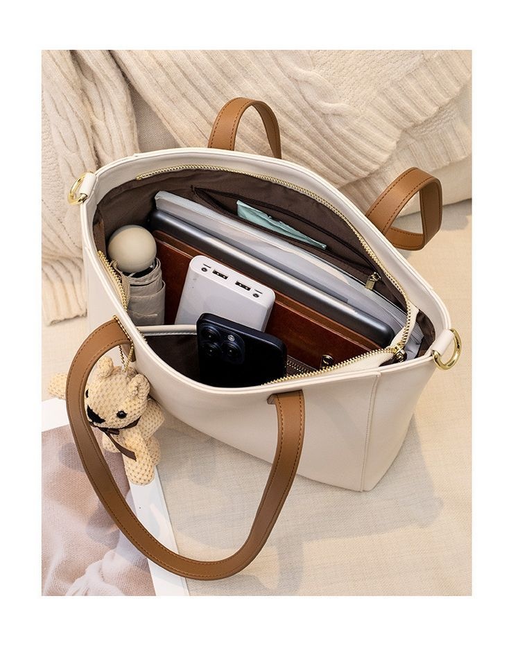 Женская искусственная кожа большой емкости Tote сумка с плюшевым мишкой Шарм